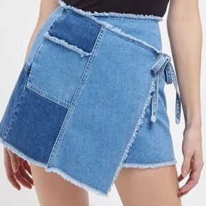 BDG Urban Outfitters Patchwork Denim Wrap Skirt Size Small
